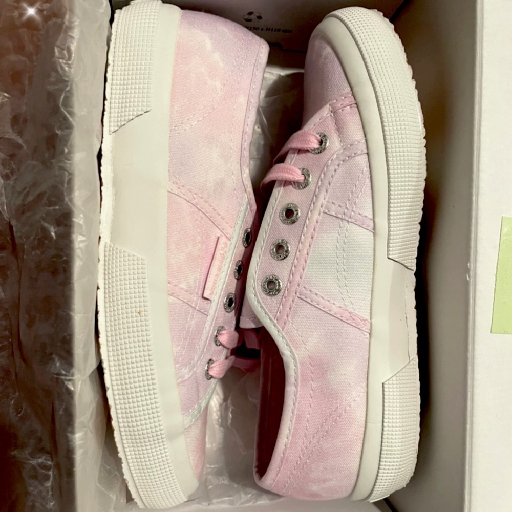 NIB tie dye pastel Superga EU 37 Women’s sneakers